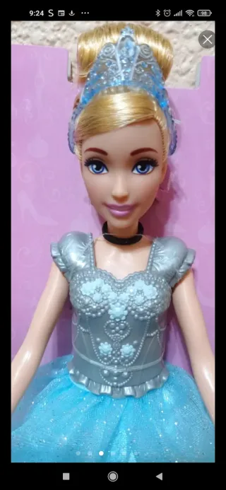 Muñeca Princesa Cenicienta Disney.