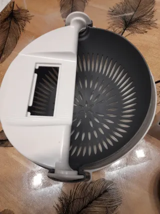 Grattugia verdure multifunzione