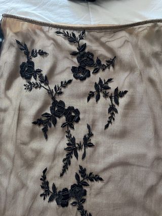 Falda Marella encaje negro