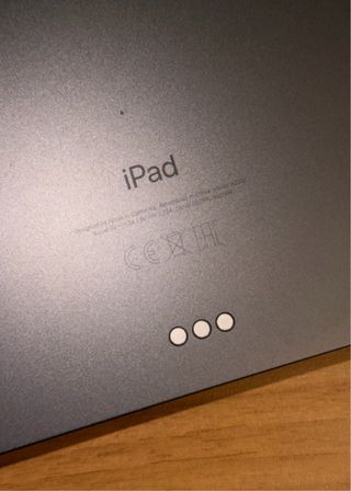 iPad Air 4ª Gen + Magic Keyboard