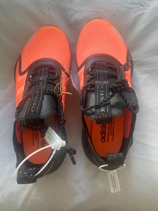 Zapatillas Adidas Hombre NMD R1 Naranja/Negro Tall