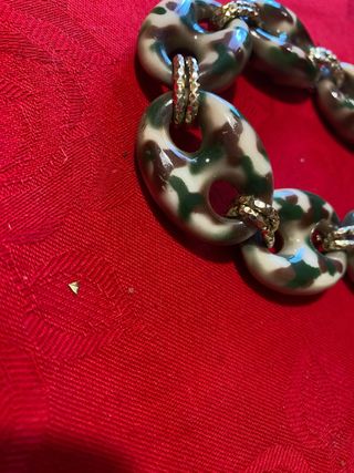 Collana particolare leggera oro e verde