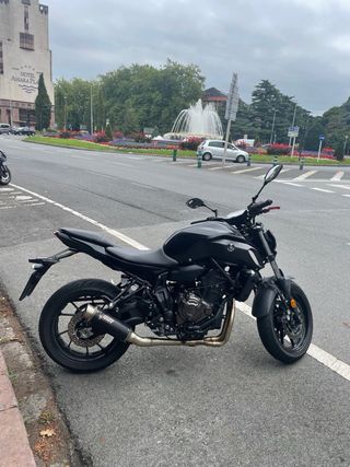 Yamaha MT-07 Negra