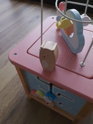 Caja de actividades de madera para bebés