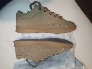 Zapatillas Álvaro Moreno Camel