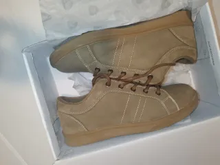 Zapatillas Álvaro Moreno Camel