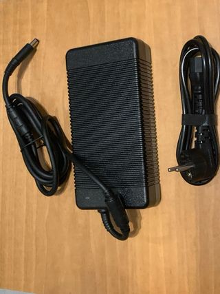 Alimentatore AC/DC 330W 19.5V 16.92A