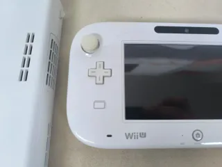 Nintendo Wii U + 2 Juegos Just Dance