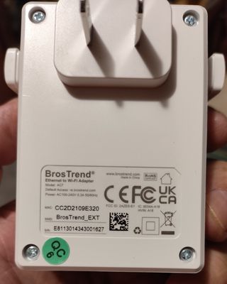 Adaptador BrosTrend AC7 WiFi Ethernet