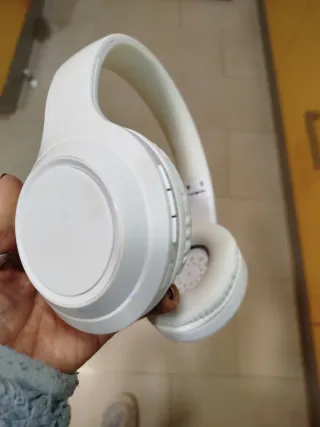 Cascos Bluetooth Plegables Blancos