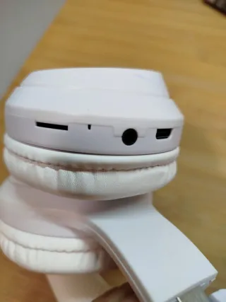 Cascos Bluetooth Plegables Blancos