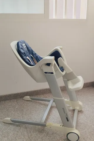 Trona Inglesina Ajustable