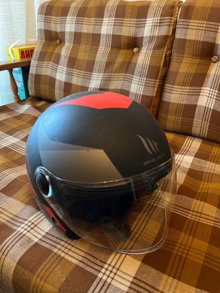 Casco de moto MT Helmets