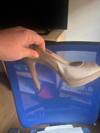 Zapatos de fiesta Fosco dorados talla 40