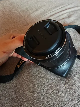 Cámara Sony Cyber-shot DSC-HX400