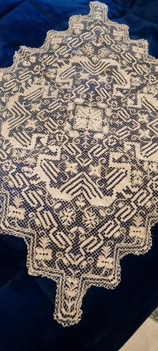 Tovaglietta vintage fatta a mano