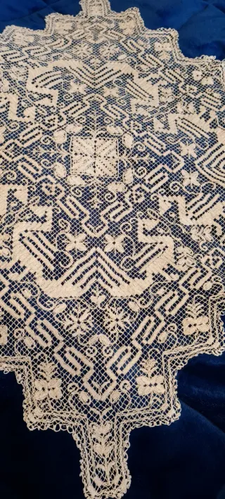 Tovaglietta vintage fatta a mano