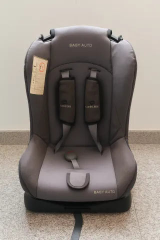 Silla de coche Baby Auto gris