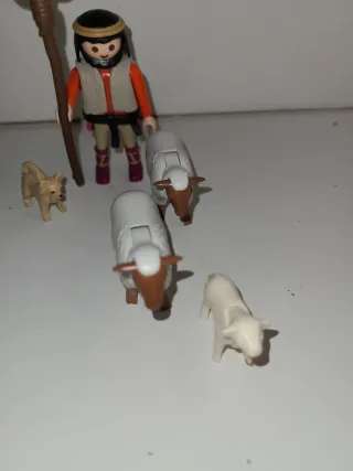 Lote 67. Pastor playmobil