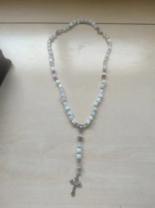 Rosario antiguo de cuentas