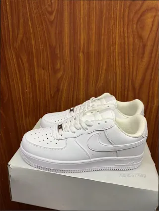 Nike Air Force 1 Blancas Talla 42