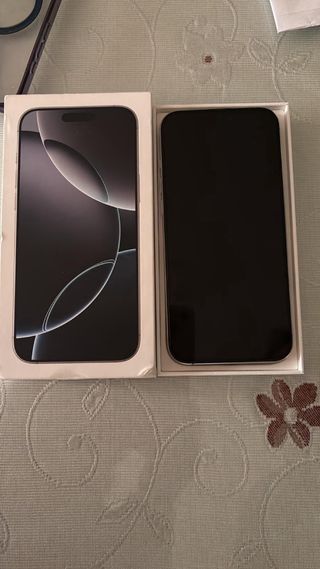 iPhone 16 Pro Max Plata