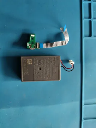 Batería y puerto carga PS4