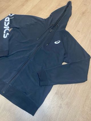 streatwear tracksuit black jaquet chaqueta asics