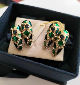 Espectacular pendientes antiguos chapados en oro