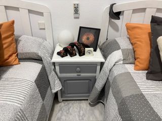 Mesilla de noche dormitorio