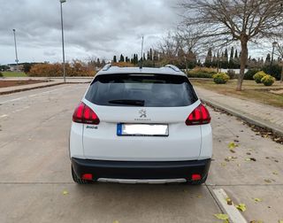Peugeot 2008 2018 GASOLINA 110CV RECIEN REVISADO