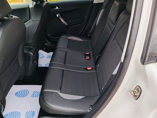 Peugeot 2008 2018 GASOLINA 110CV RECIEN REVISADO