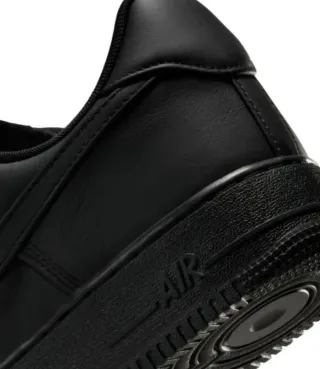 Nike Air Force 1 Talla 37.5 Negras