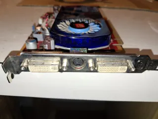 Tarjeta Gráfica Sapphire HD 3650 ATI