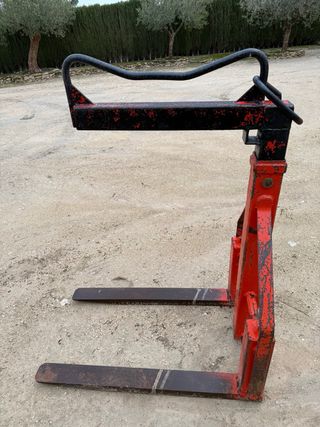 Pinza portapalets para grúa