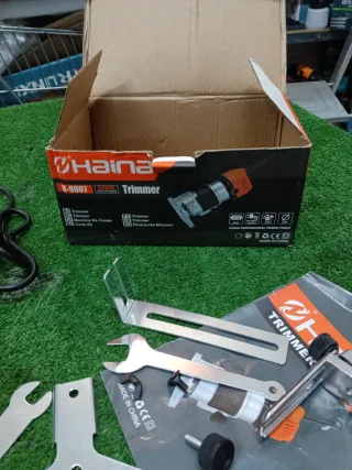 Trimmer Haina 450W