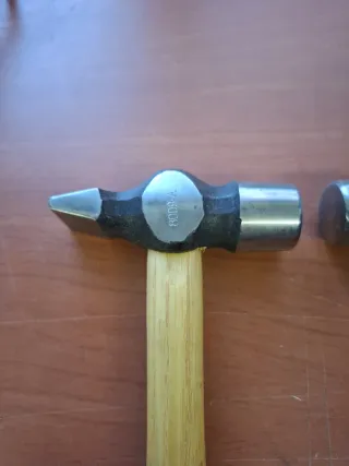 BELLOTA MARTILLOS MECÁNICOS MANGO DE MADERA 8009-A