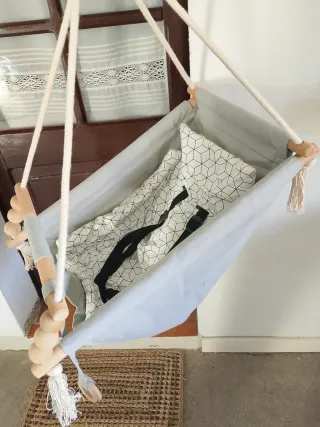 Columpio bebé tela y madera