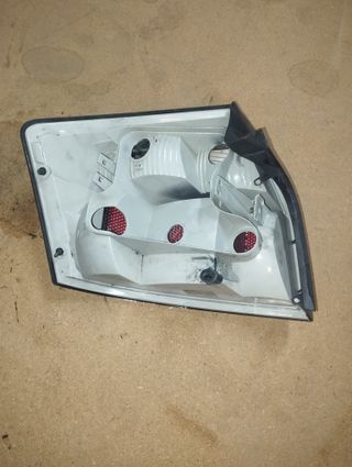 Piloto trasero derecho (pasajero) Audi A4 B6