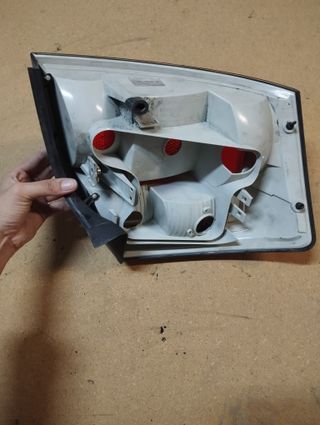 Piloto trasero derecho (pasajero) Audi A4 B6