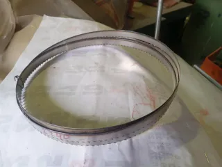 Sierra de cinta 16 x 2240 mm carbono