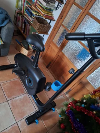 Bicicleta Estática DOMYOS 900 Negra