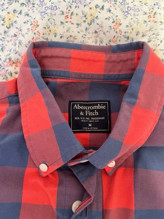 Camisa Abercrombie & Fitch cuadros rojo y azul