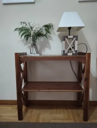 ESTANTERÍA DE MADERA