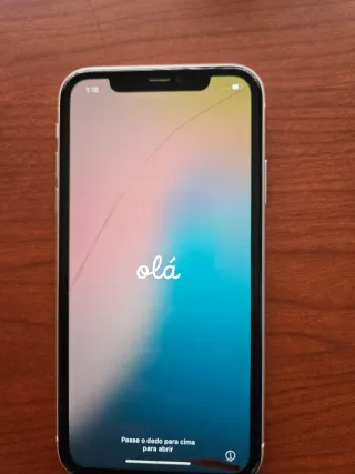 iPhone 11 Branco 128 GB