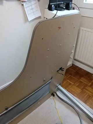 Tablero de madera para escritorio y 8 patas