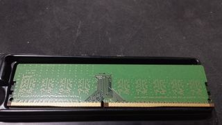 Memoria RAM 4GB DDR4 2400MHz Micron