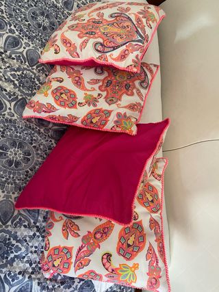 4 Cojines completos Decorativos Paisley