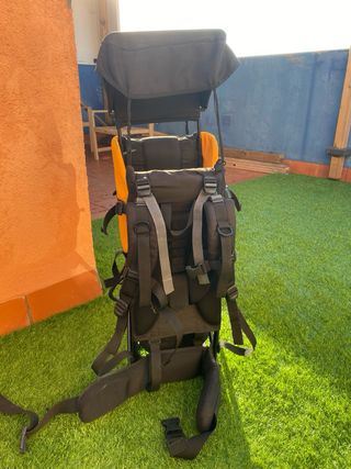 Mochila portabebés montaña