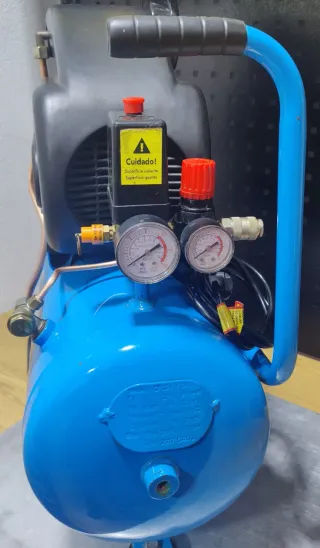 Compresor de aire HTM PB-C24CA